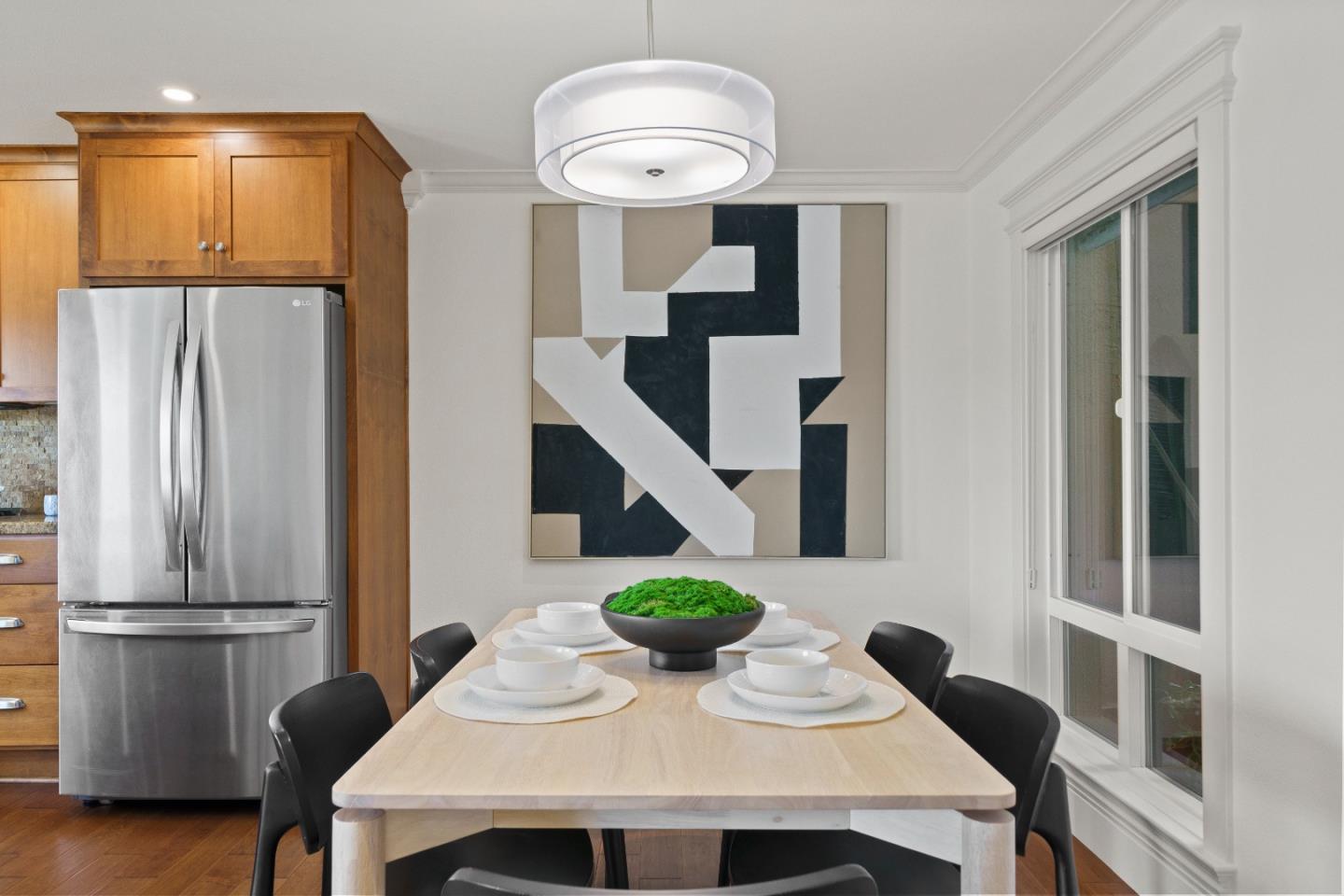 Detail Gallery Image 10 of 43 For 194 Beach Park Blvd, Foster City,  CA 94404 - 4 Beds | 2/1 Baths