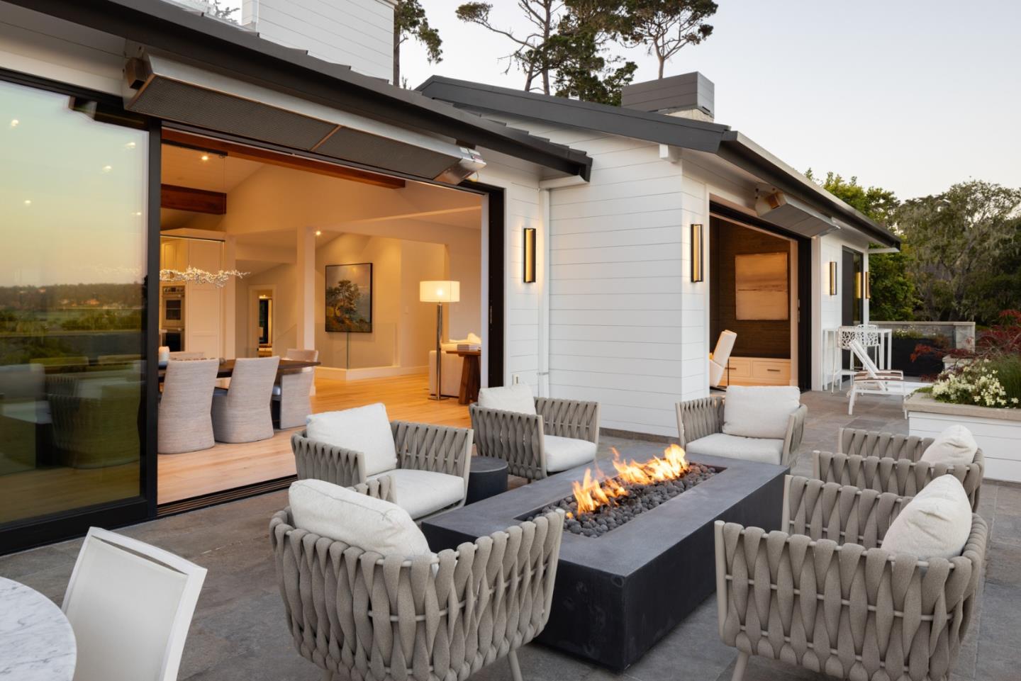 Detail Gallery Image 10 of 42 For 3301 17 Mile Dr #22,  Pebble Beach,  CA 93953 - 4 Beds | 5/2 Baths