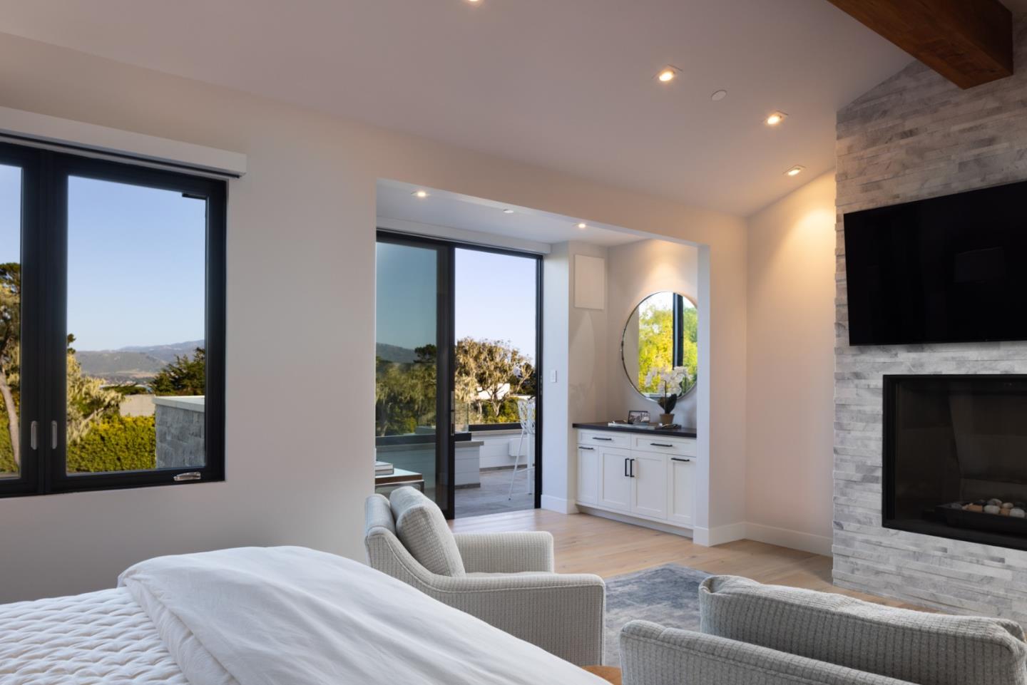 Detail Gallery Image 23 of 42 For 3301 17 Mile Dr #22,  Pebble Beach,  CA 93953 - 4 Beds | 5/2 Baths
