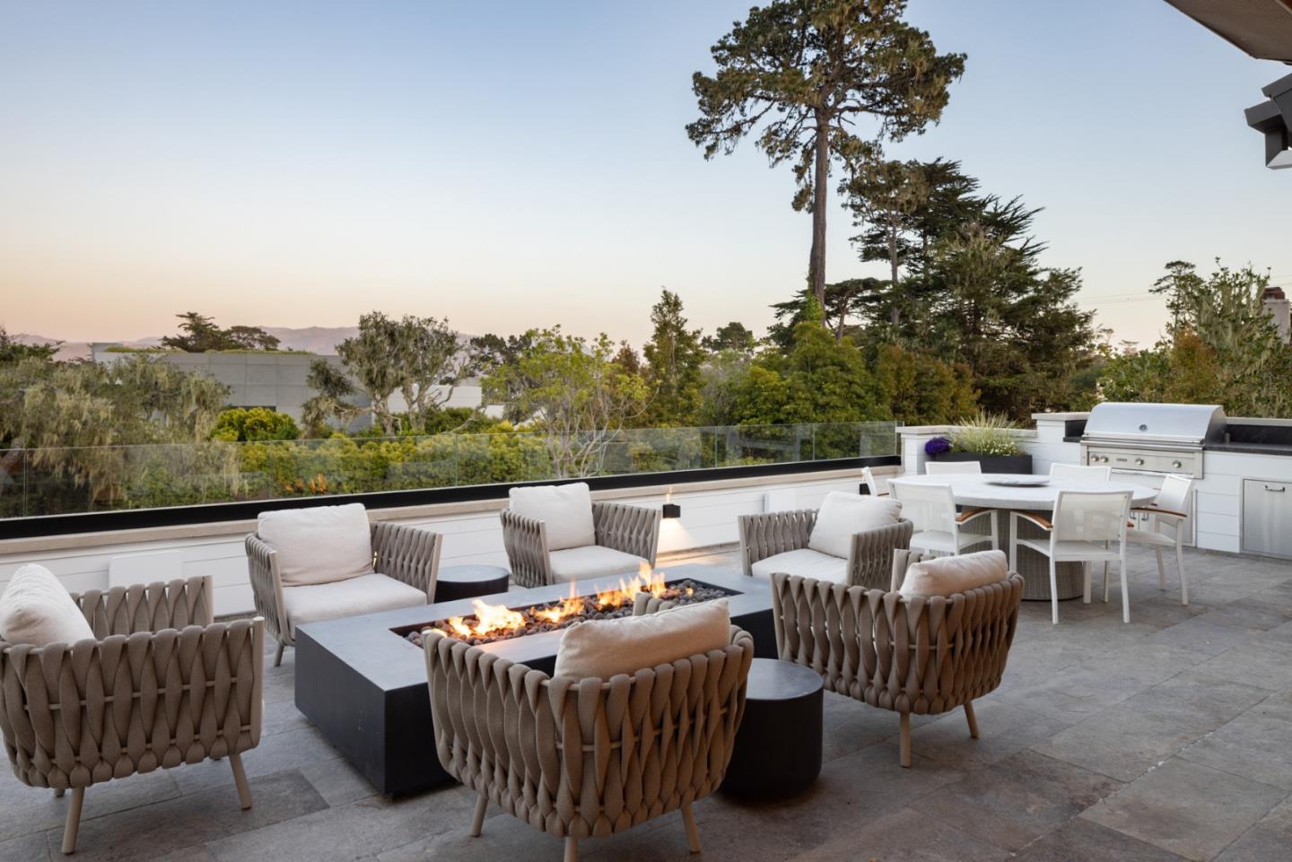 Detail Gallery Image 9 of 42 For 3301 17 Mile Dr #22,  Pebble Beach,  CA 93953 - 4 Beds | 5/2 Baths