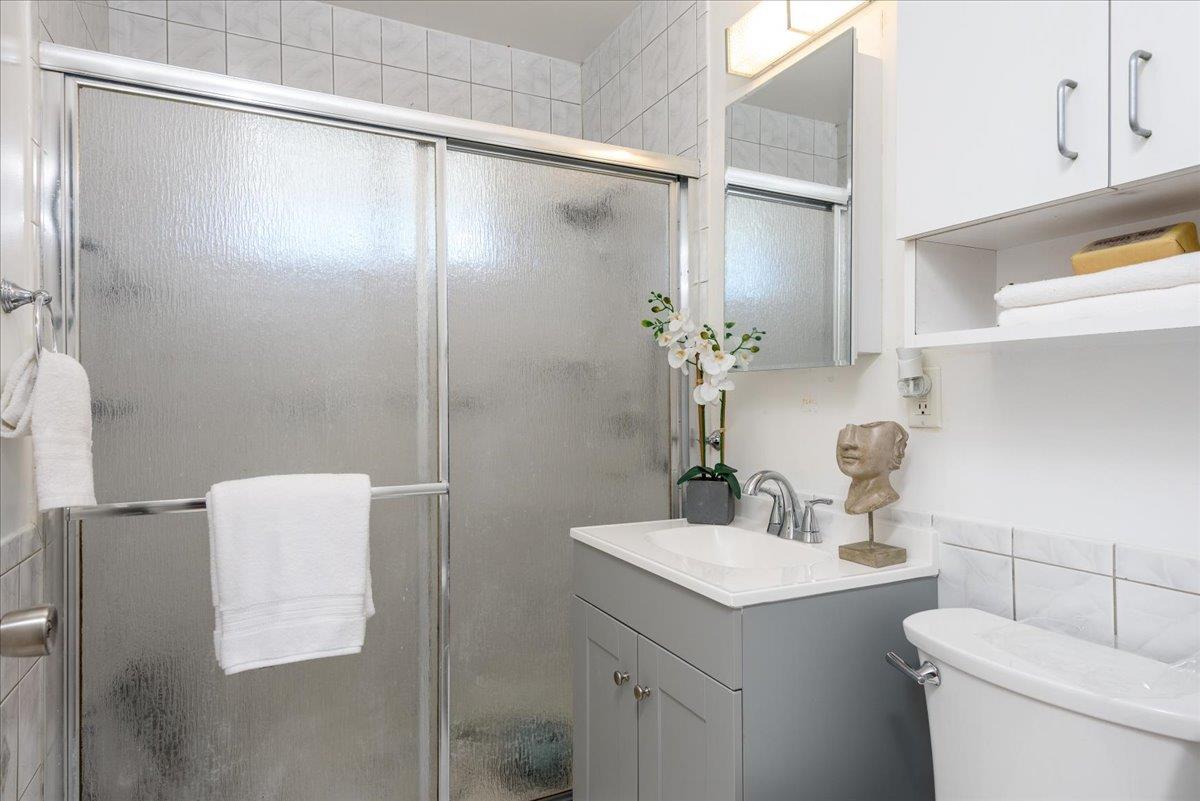Detail Gallery Image 17 of 22 For 714 Del Monte Ave, South San Francisco,  CA 94080 - 3 Beds | 1 Baths