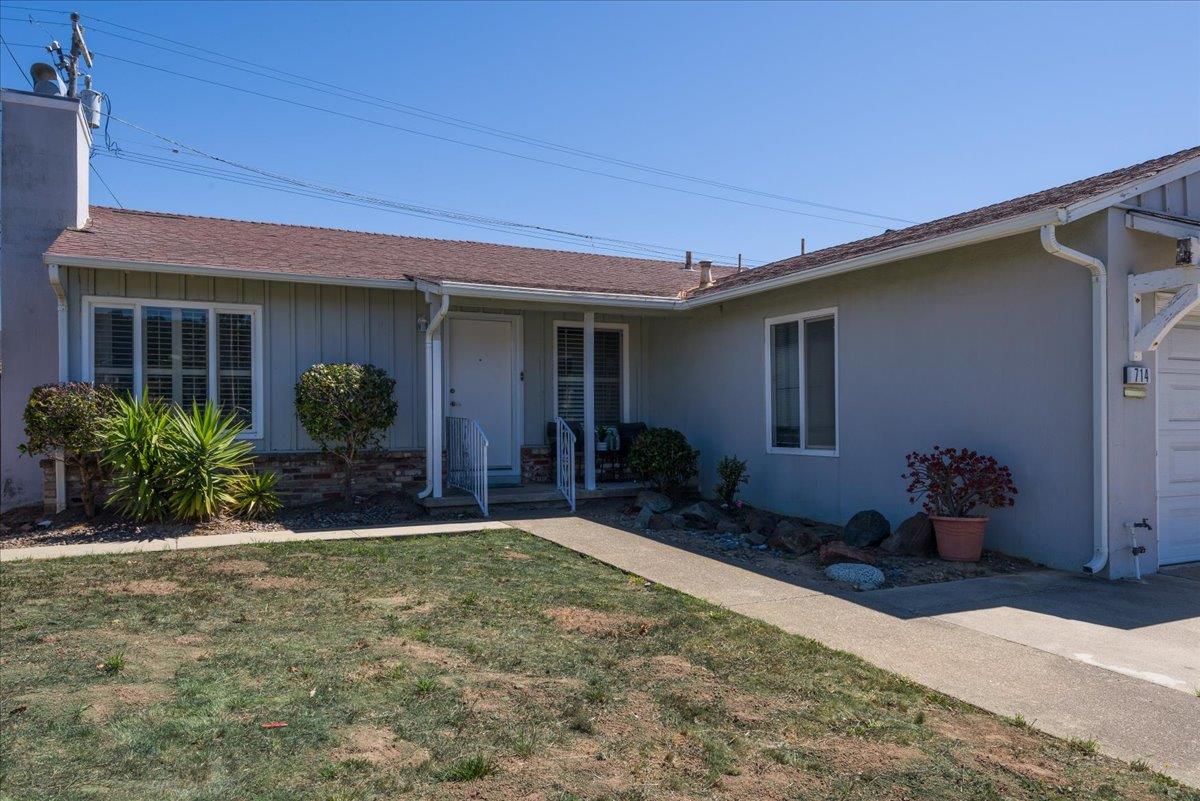 Detail Gallery Image 2 of 22 For 714 Del Monte Ave, South San Francisco,  CA 94080 - 3 Beds | 1 Baths