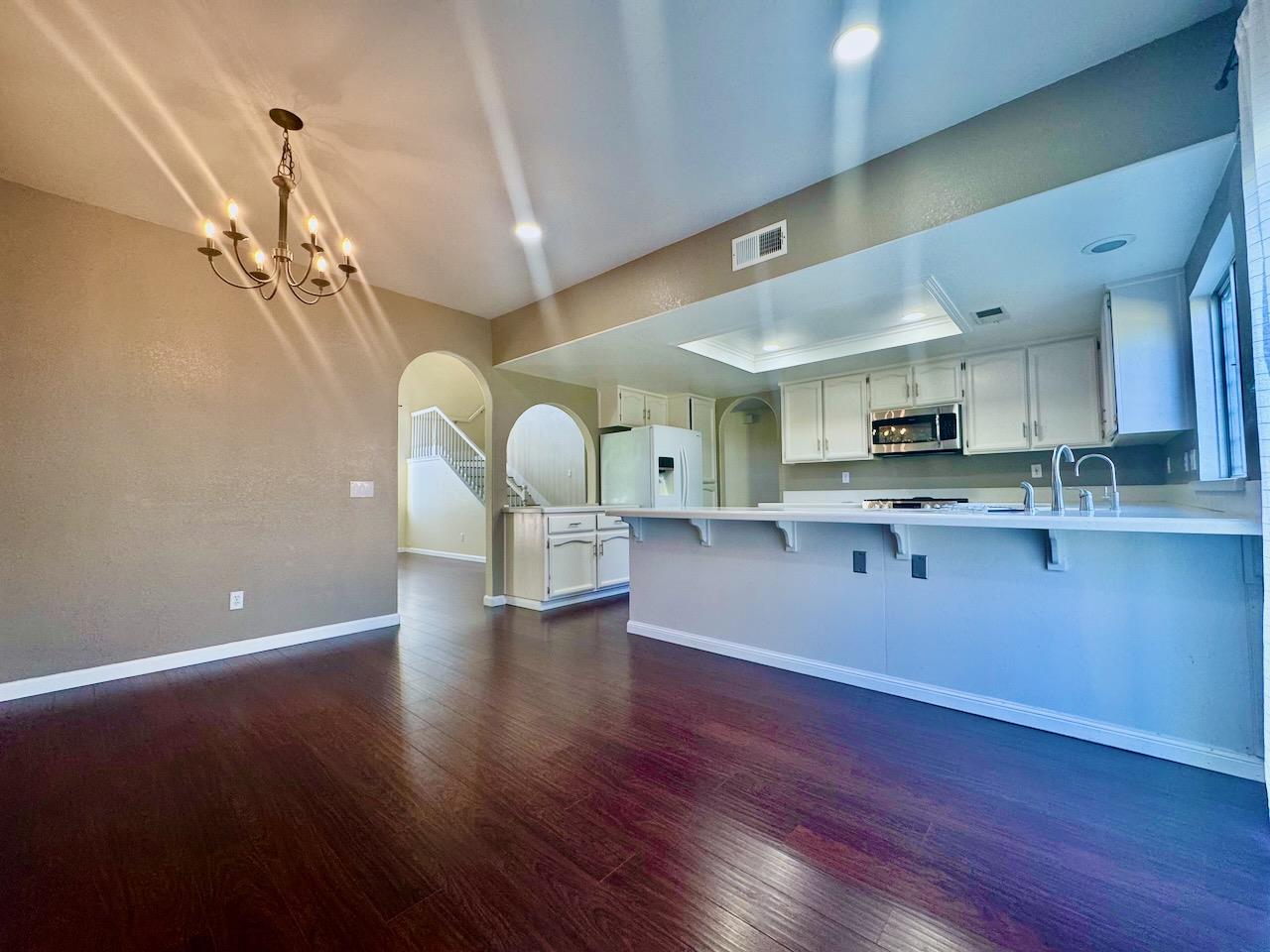 Detail Gallery Image 8 of 31 For 1333 Downieville Dr, El Dorado Hills,  CA 95762 - 4 Beds | 3 Baths