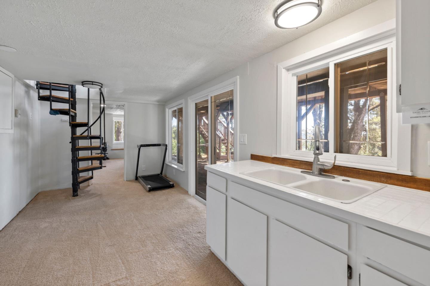 Detail Gallery Image 22 of 64 For 19156 Old Vineyard Rd, Los Gatos,  CA 95033 - 4 Beds | 3 Baths