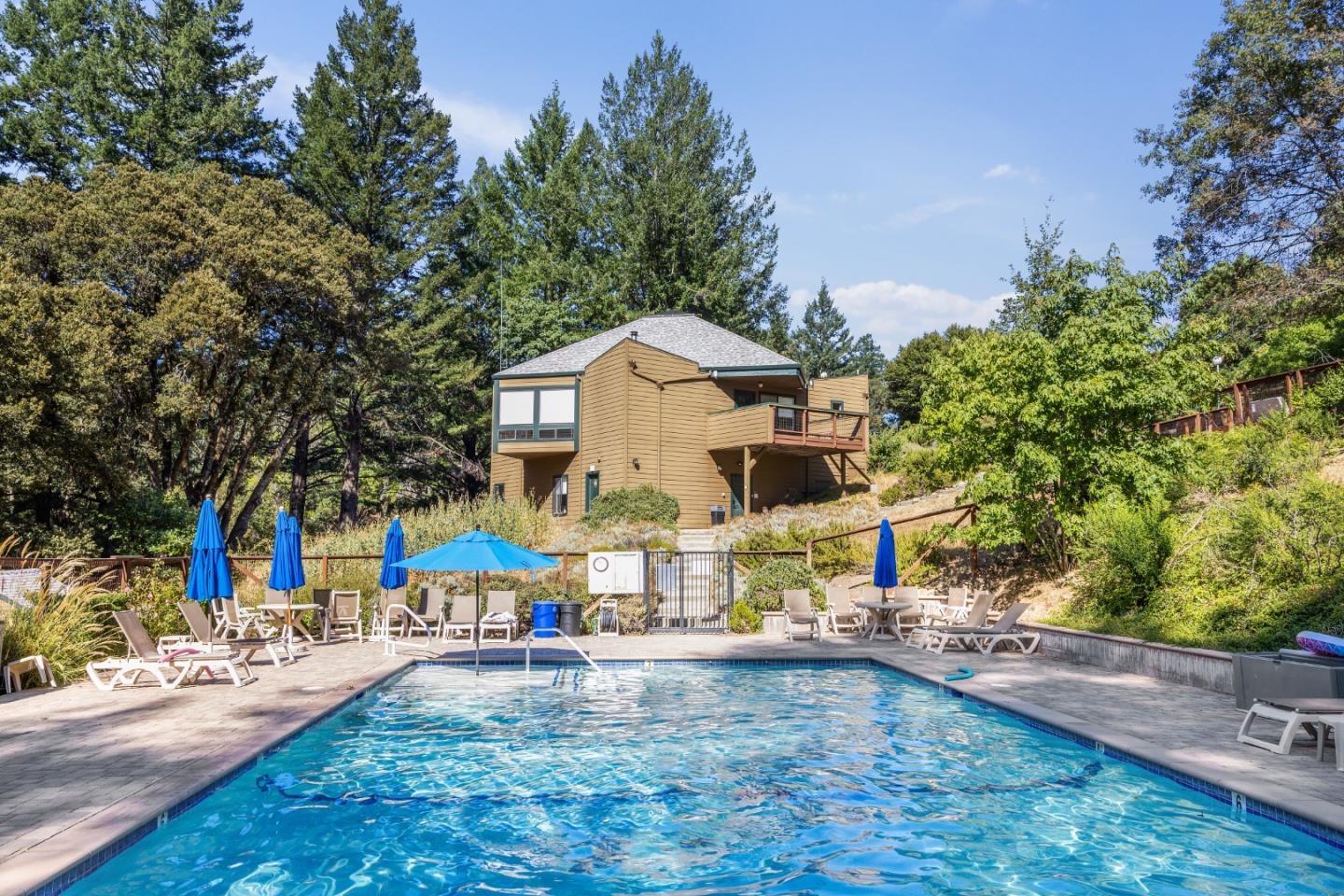 Detail Gallery Image 50 of 64 For 19156 Old Vineyard Rd, Los Gatos,  CA 95033 - 4 Beds | 3 Baths