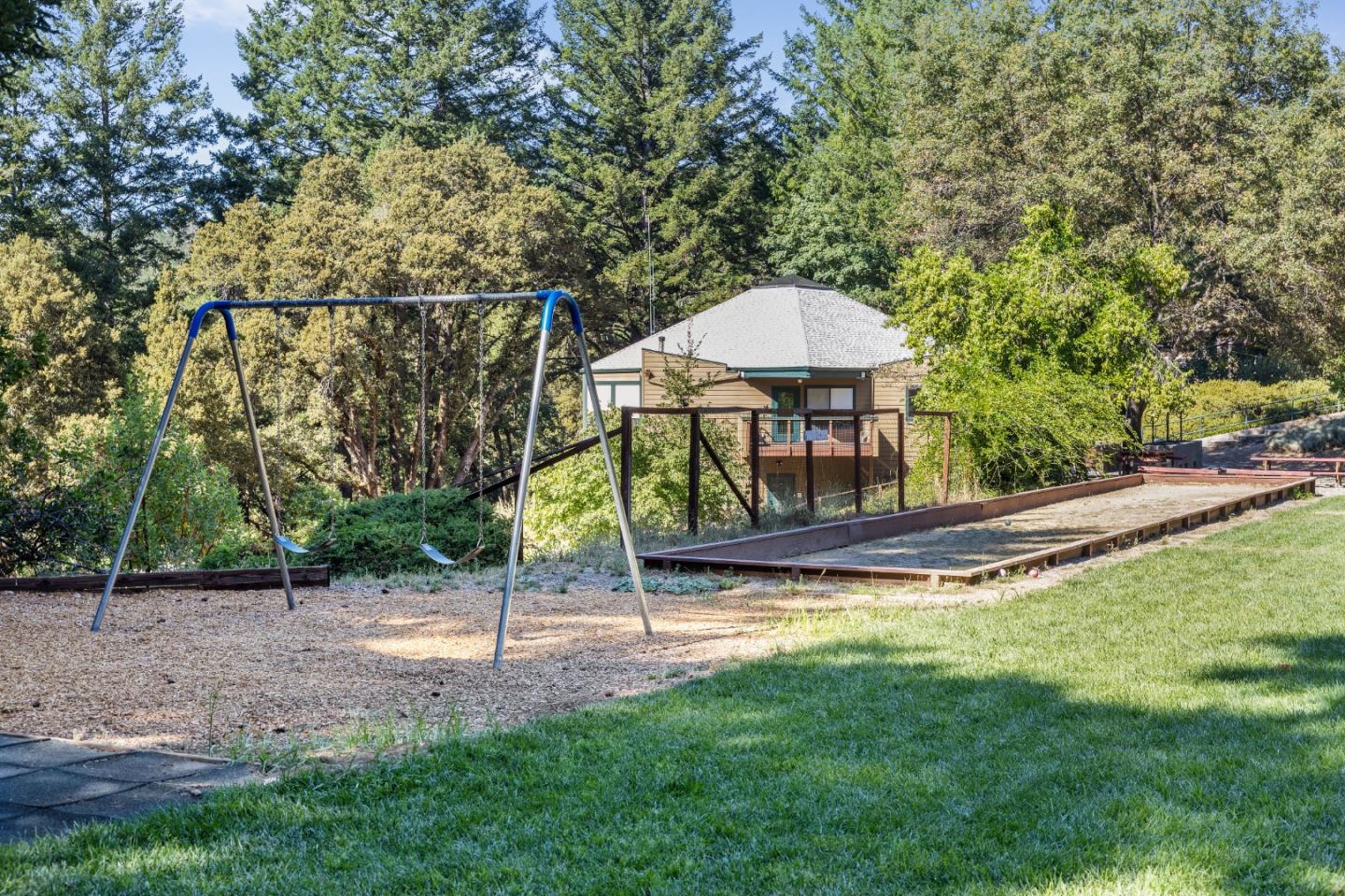 Detail Gallery Image 54 of 64 For 19156 Old Vineyard Rd, Los Gatos,  CA 95033 - 4 Beds | 3 Baths
