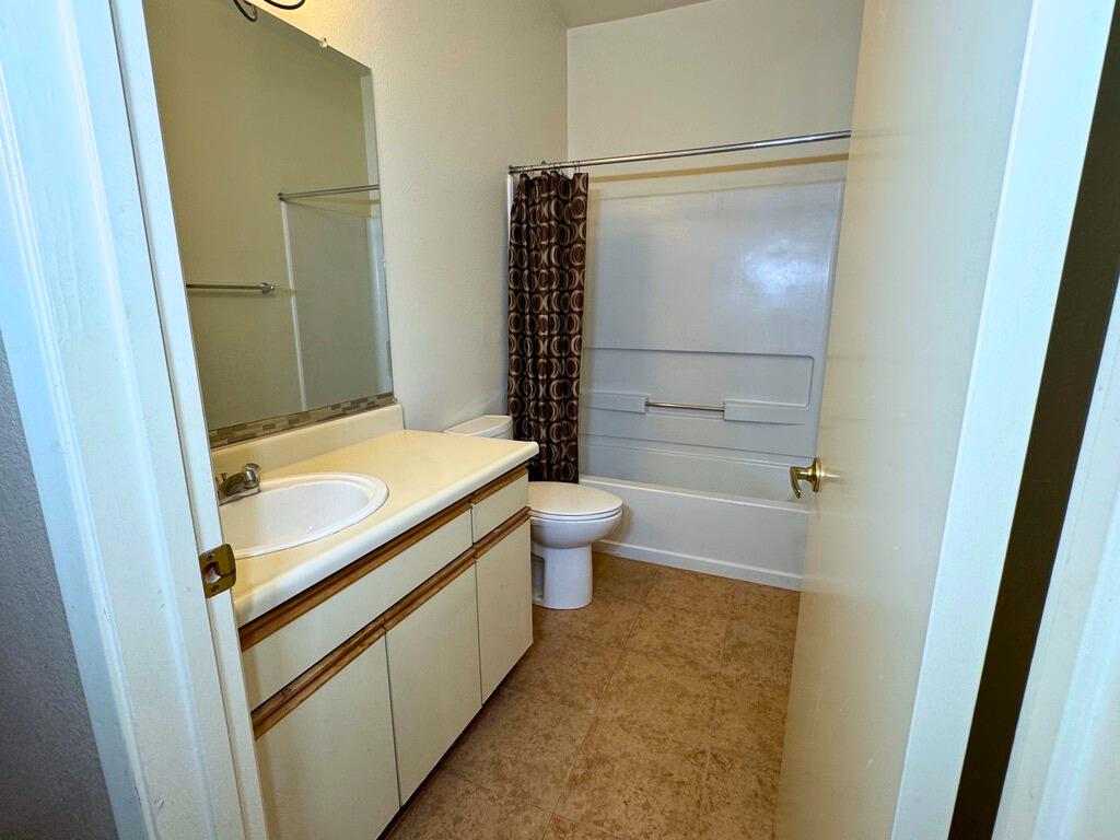 Detail Gallery Image 19 of 25 For 1256 Stanhope Ln #254,  Hayward,  CA 94545 - 2 Beds | 2 Baths