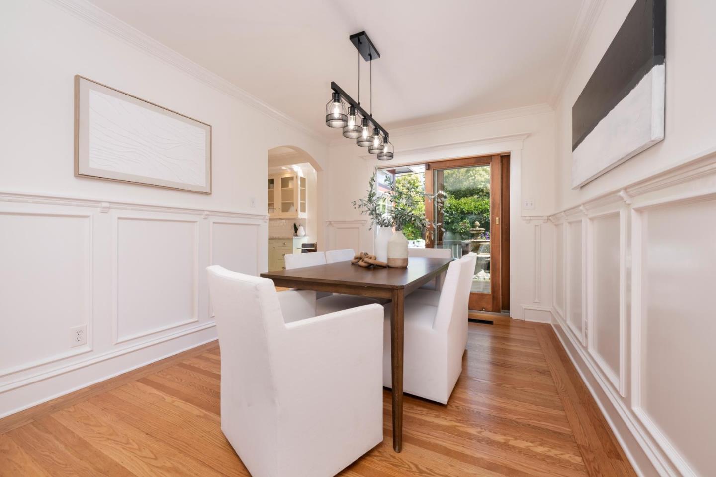 Detail Gallery Image 14 of 51 For 1131 Hawthorne Dr, San Mateo,  CA 94402 - 3 Beds | 1/1 Baths