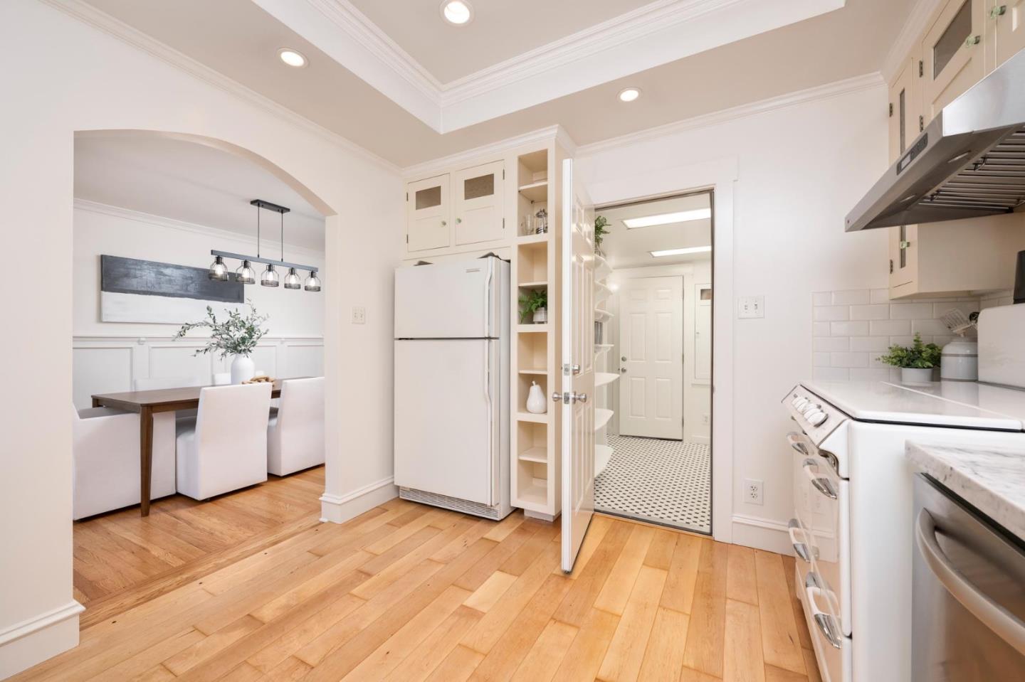 Detail Gallery Image 19 of 51 For 1131 Hawthorne Dr, San Mateo,  CA 94402 - 3 Beds | 1/1 Baths
