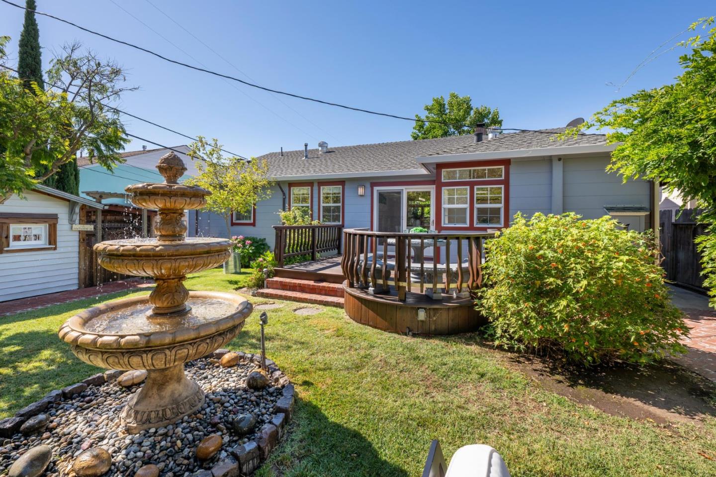 Detail Gallery Image 40 of 51 For 1131 Hawthorne Dr, San Mateo,  CA 94402 - 3 Beds | 1/1 Baths