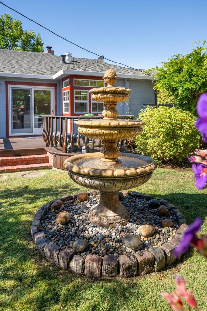 Detail Gallery Image 41 of 51 For 1131 Hawthorne Dr, San Mateo,  CA 94402 - 3 Beds | 1/1 Baths