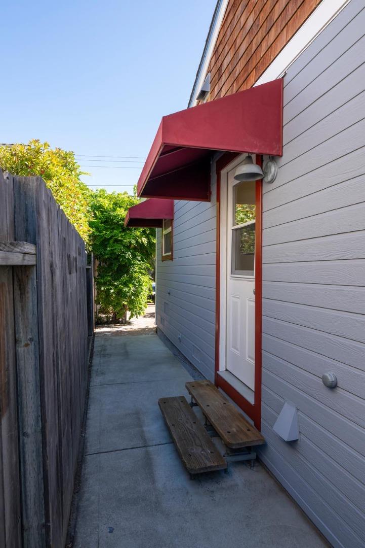 Detail Gallery Image 42 of 51 For 1131 Hawthorne Dr, San Mateo,  CA 94402 - 3 Beds | 1/1 Baths