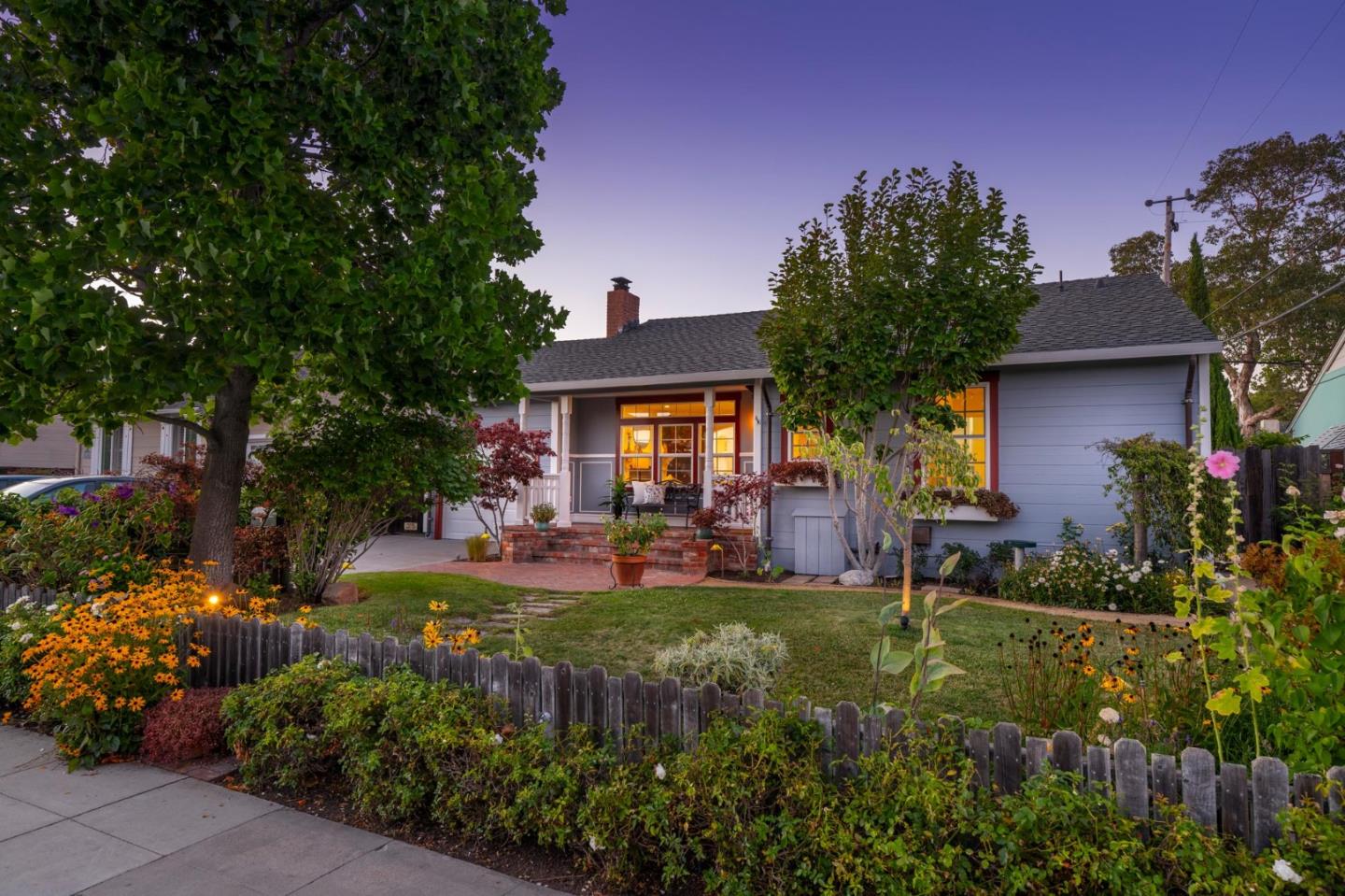 Detail Gallery Image 44 of 51 For 1131 Hawthorne Dr, San Mateo,  CA 94402 - 3 Beds | 1/1 Baths