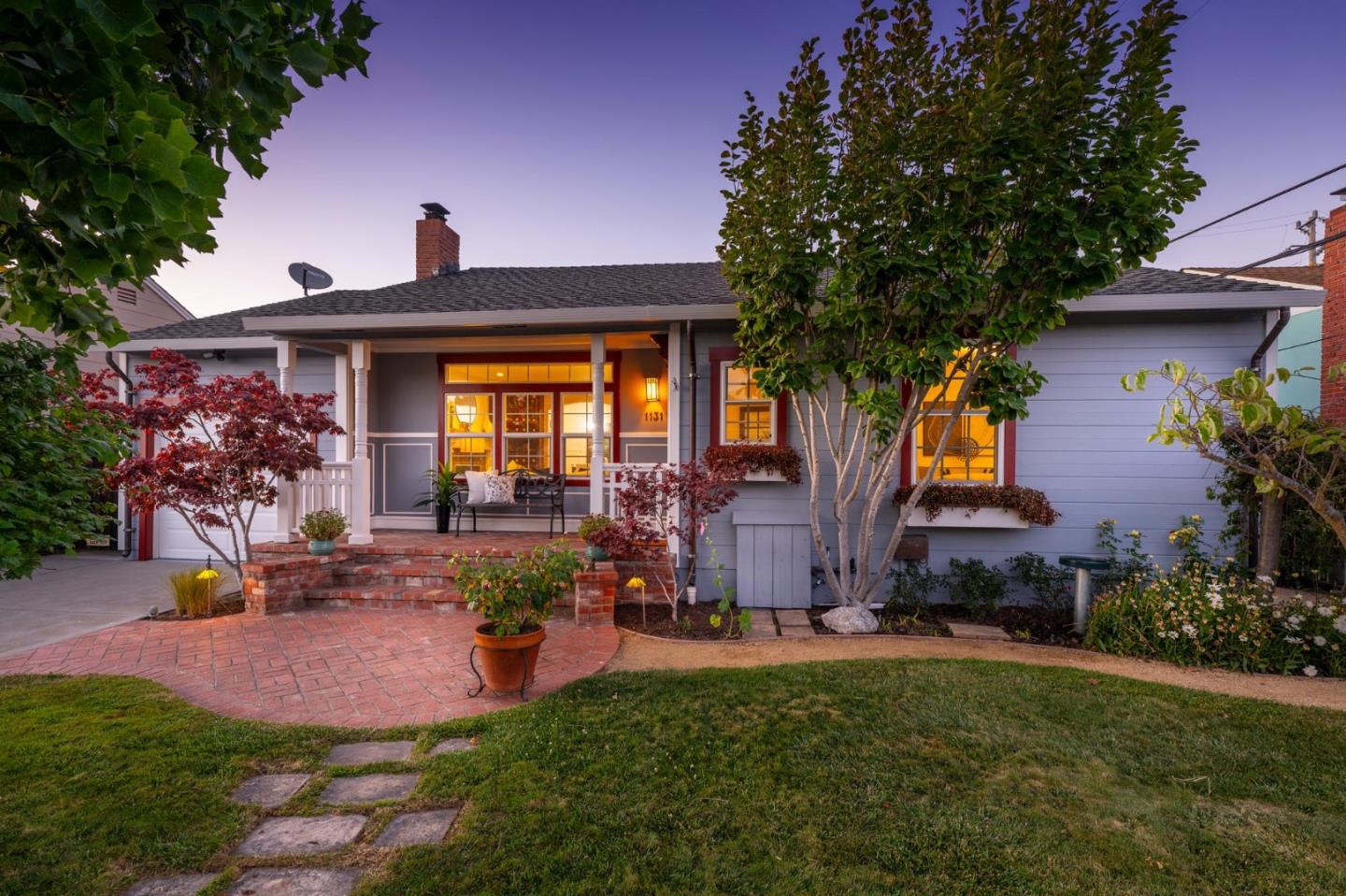 Detail Gallery Image 45 of 51 For 1131 Hawthorne Dr, San Mateo,  CA 94402 - 3 Beds | 1/1 Baths