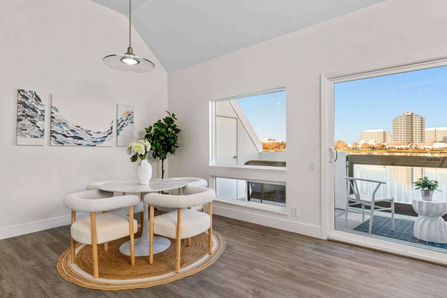 Detail Gallery Image 11 of 27 For 614 Portofino Ln, Foster City,  CA 94404 - 2 Beds | 2 Baths
