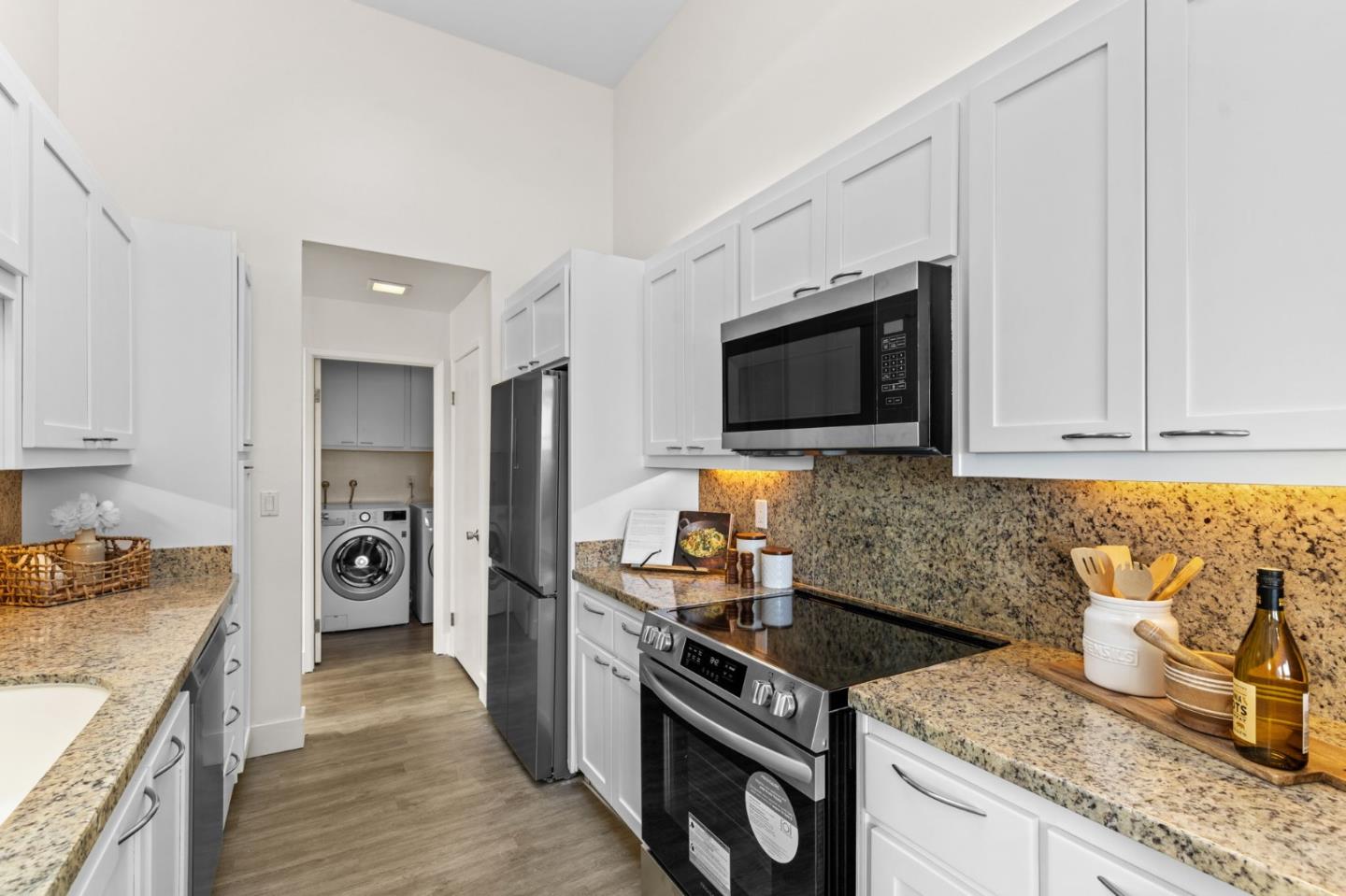 Detail Gallery Image 15 of 27 For 614 Portofino Ln, Foster City,  CA 94404 - 2 Beds | 2 Baths