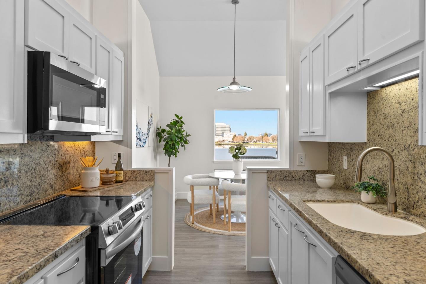 Detail Gallery Image 16 of 27 For 614 Portofino Ln, Foster City,  CA 94404 - 2 Beds | 2 Baths