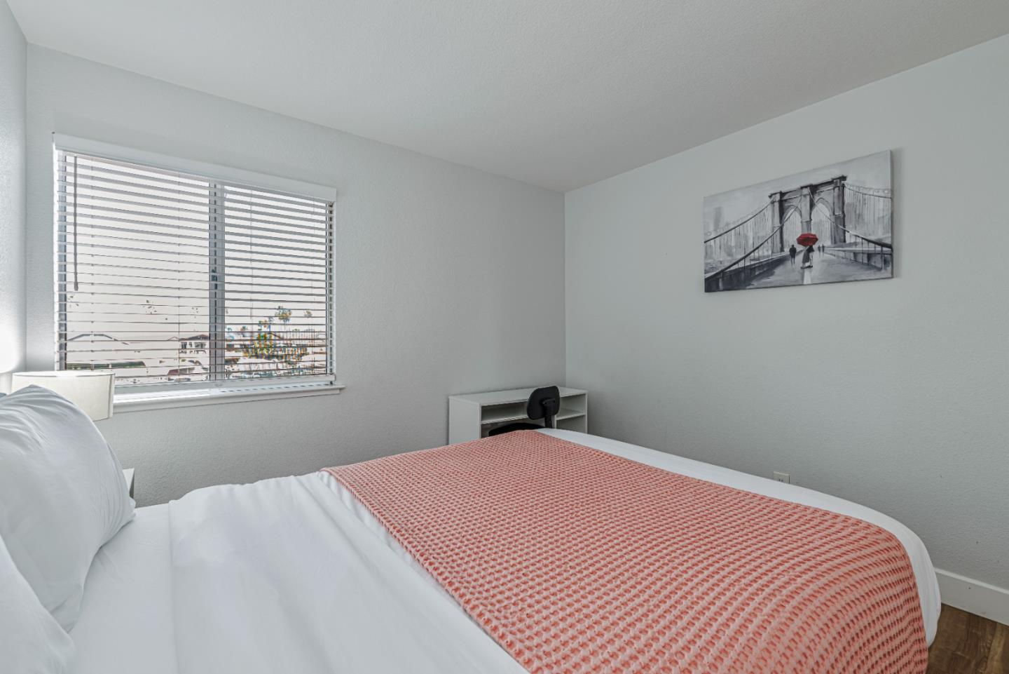 Detail Gallery Image 25 of 49 For 2072 Windward Pt, Discovery Bay,  CA 94505 - 4 Beds | 2/1 Baths