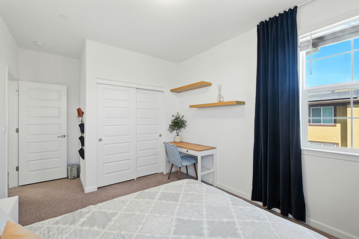 Detail Gallery Image 21 of 33 For 1371 Hadley Dr, Woodland,  CA 95776 - 4 Beds | 3 Baths