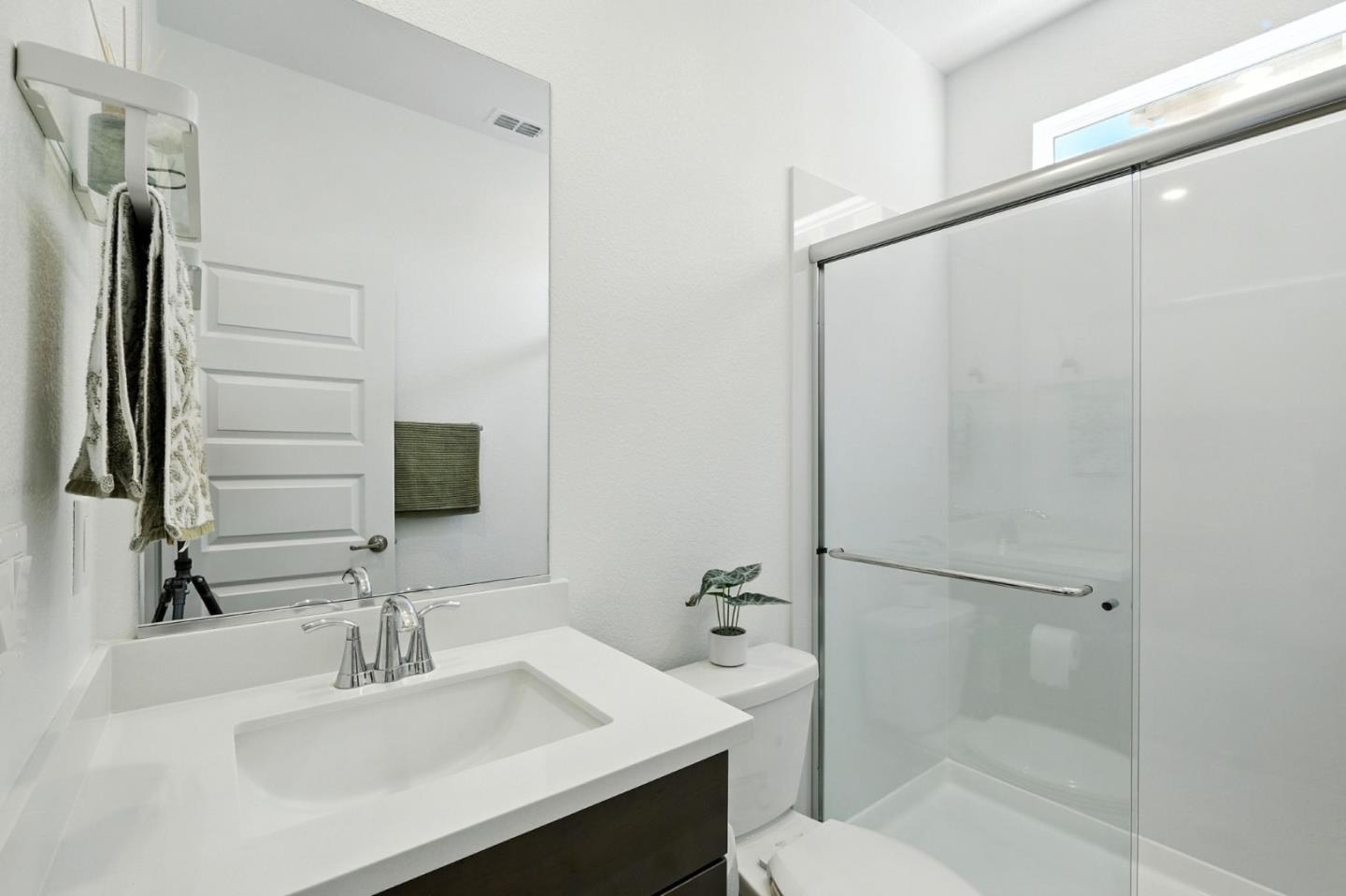 Detail Gallery Image 24 of 33 For 1371 Hadley Dr, Woodland,  CA 95776 - 4 Beds | 3 Baths