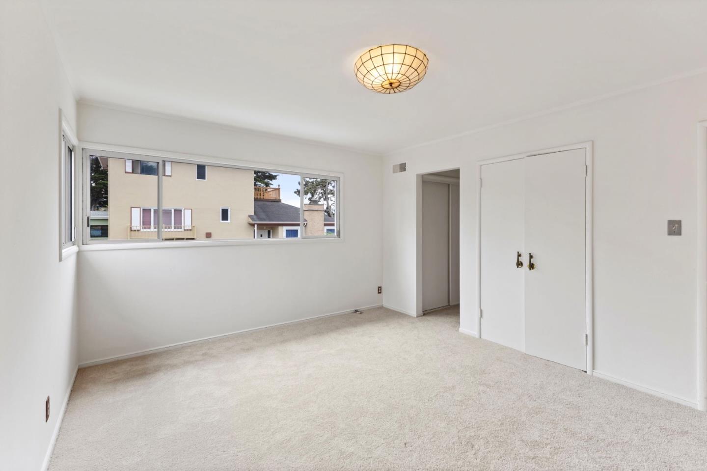 Detail Gallery Image 18 of 22 For 14 Wilshire Ct, Daly City,  CA 94015 - 3 Beds | 2/1 Baths