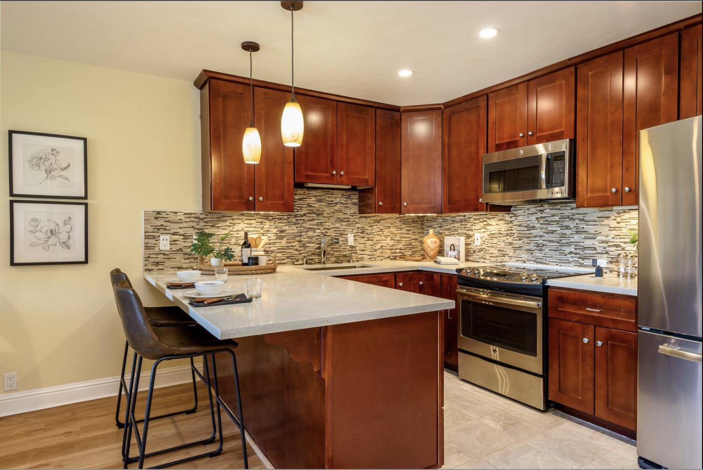 Detail Gallery Image 16 of 17 For 1458 Hudson St #208,  Redwood City,  CA 94061 - 1 Beds | 1 Baths