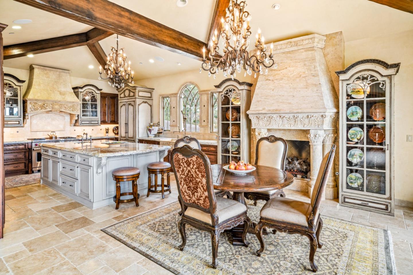 Detail Gallery Image 18 of 74 For 1519 Riata Rd, Pebble Beach,  CA 93953 - 5 Beds | 5/3 Baths