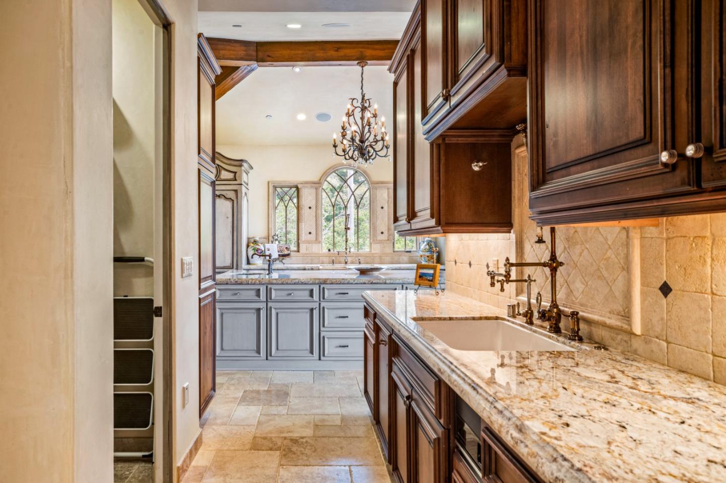 Detail Gallery Image 27 of 74 For 1519 Riata Rd, Pebble Beach,  CA 93953 - 5 Beds | 5/3 Baths
