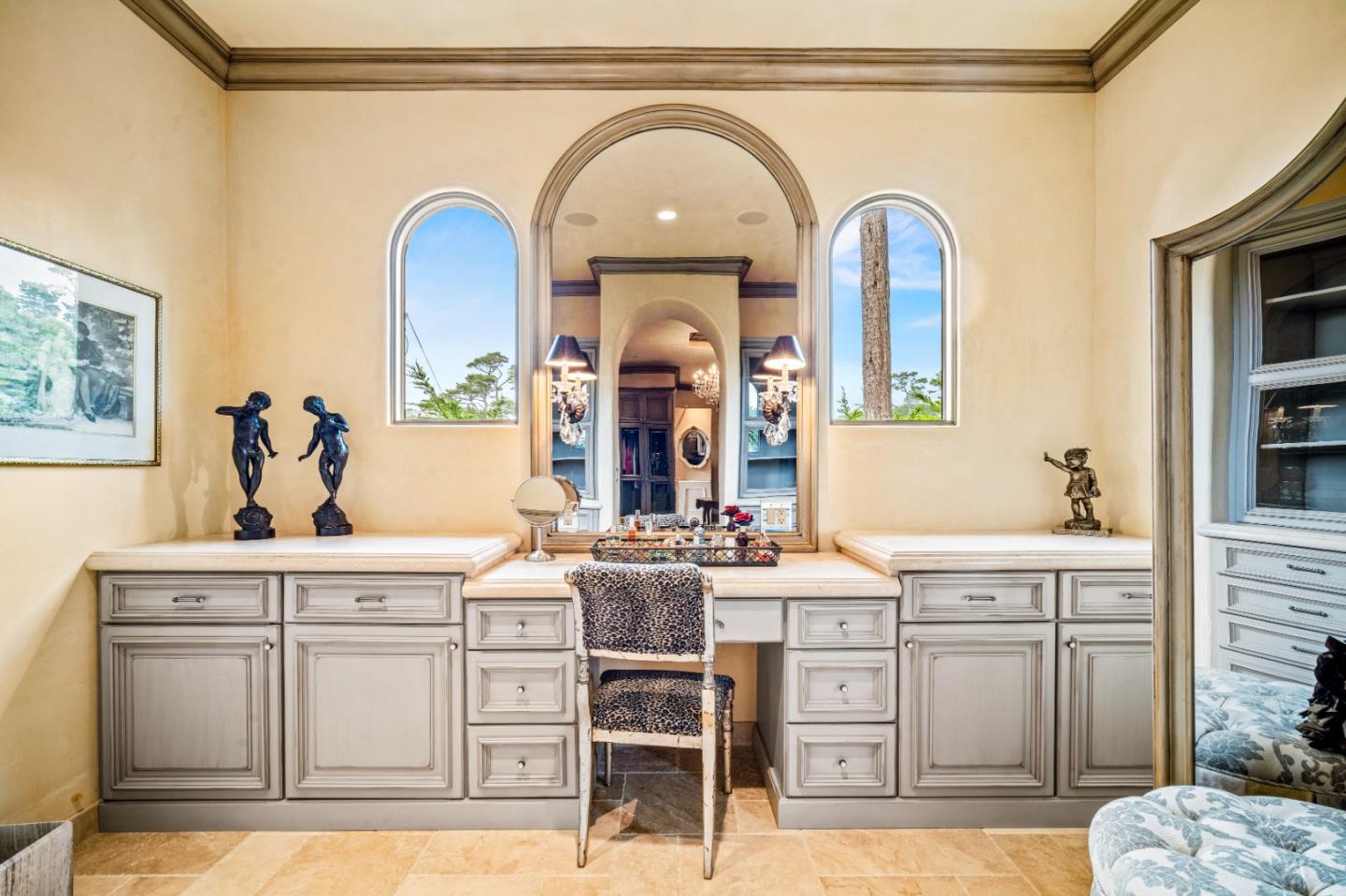 Detail Gallery Image 35 of 74 For 1519 Riata Rd, Pebble Beach,  CA 93953 - 5 Beds | 5/3 Baths