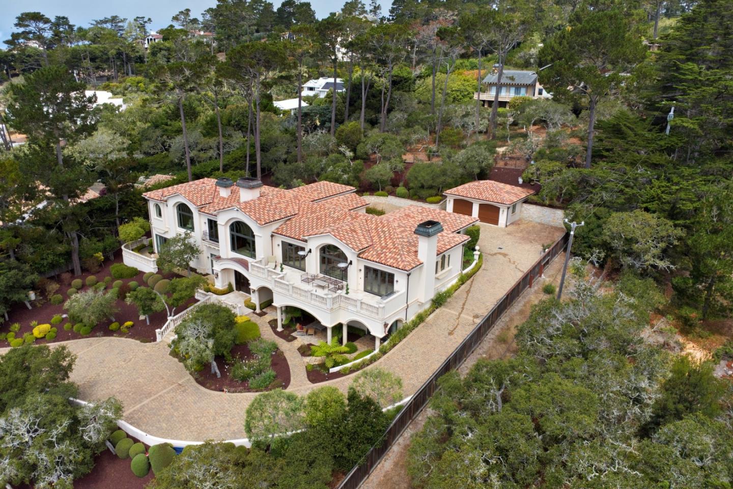 Detail Gallery Image 72 of 74 For 1519 Riata Rd, Pebble Beach,  CA 93953 - 5 Beds | 5/3 Baths