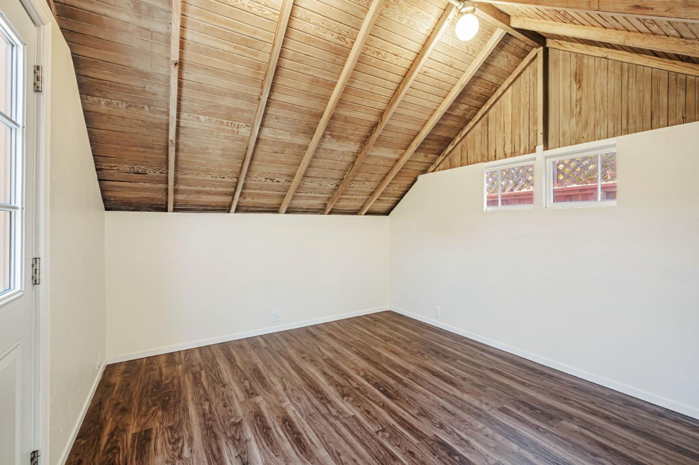 Detail Gallery Image 30 of 34 For 216 2nd Ave, Santa Cruz,  CA 95062 - 1 Beds | 1 Baths