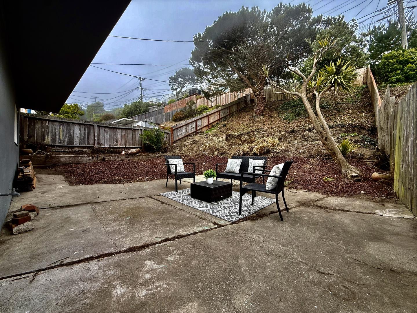 Detail Gallery Image 15 of 17 For 95 Clearview Dr, Daly City,  CA 94015 - 3 Beds | 1 Baths