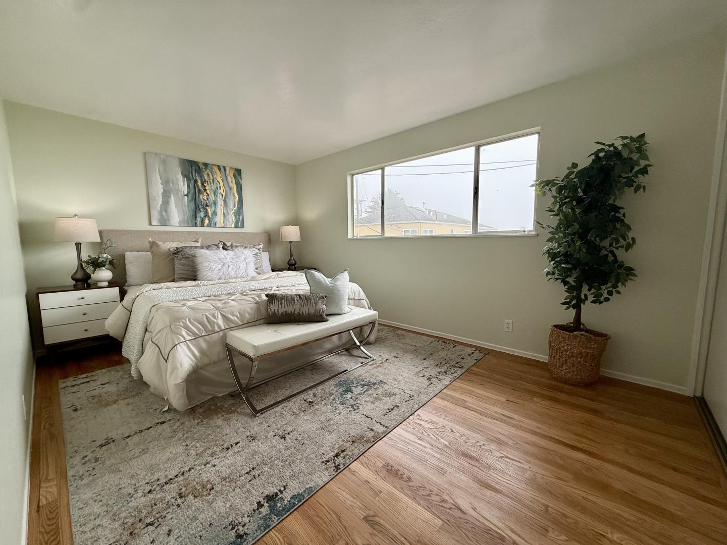 Detail Gallery Image 6 of 17 For 95 Clearview Dr, Daly City,  CA 94015 - 3 Beds | 1 Baths