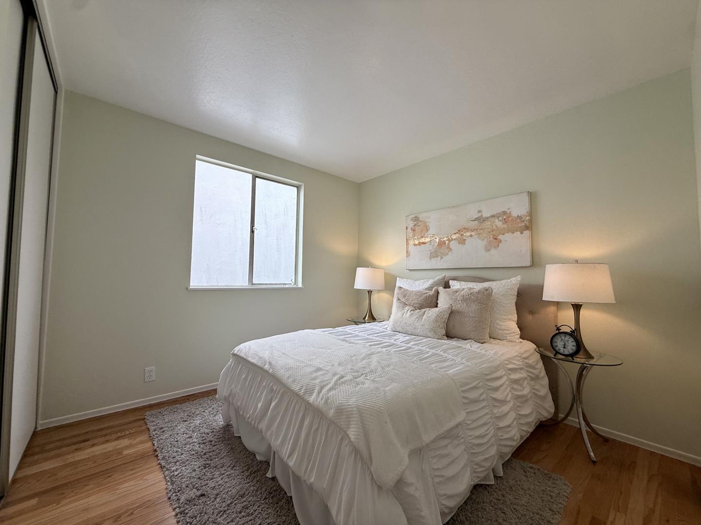 Detail Gallery Image 8 of 17 For 95 Clearview Dr, Daly City,  CA 94015 - 3 Beds | 1 Baths
