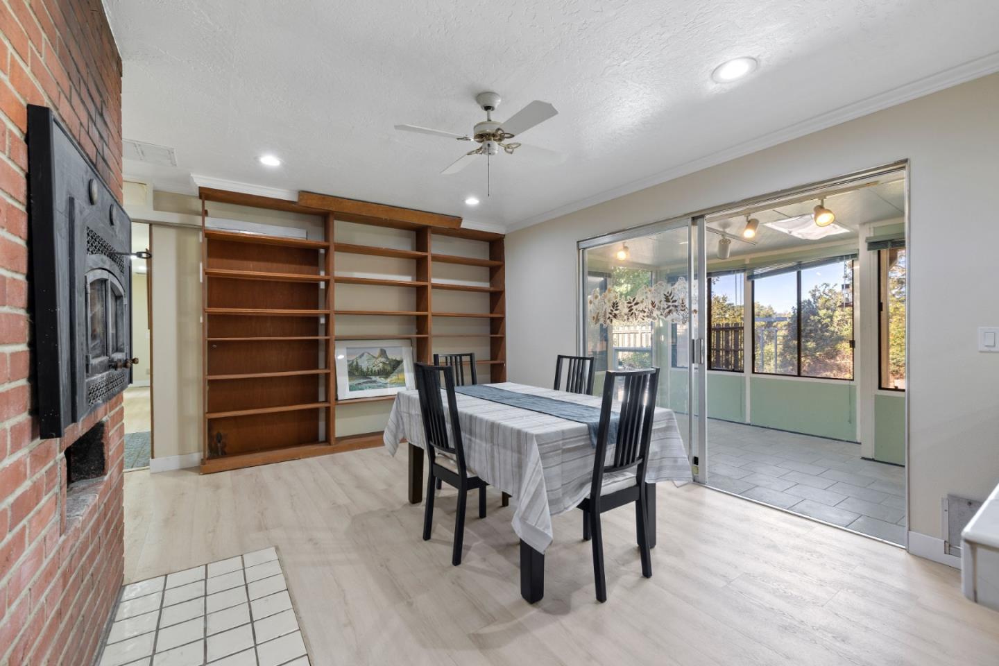 Detail Gallery Image 14 of 29 For 1970 Cox Rd, Aptos,  CA 95003 - 4 Beds | 2/1 Baths