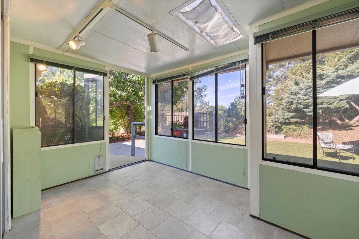 Detail Gallery Image 15 of 29 For 1970 Cox Rd, Aptos,  CA 95003 - 4 Beds | 2/1 Baths