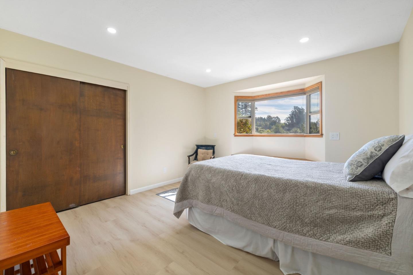 Detail Gallery Image 19 of 29 For 1970 Cox Rd, Aptos,  CA 95003 - 4 Beds | 2/1 Baths