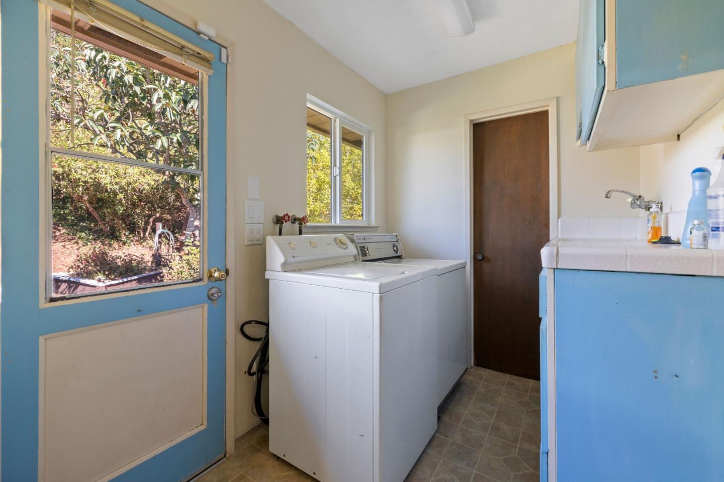 Detail Gallery Image 22 of 29 For 1970 Cox Rd, Aptos,  CA 95003 - 4 Beds | 2/1 Baths