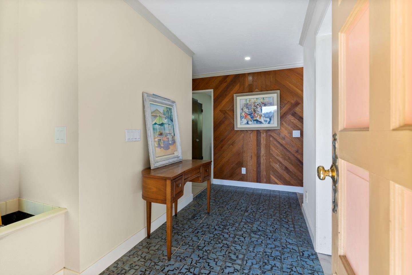 Detail Gallery Image 4 of 29 For 1970 Cox Rd, Aptos,  CA 95003 - 4 Beds | 2/1 Baths