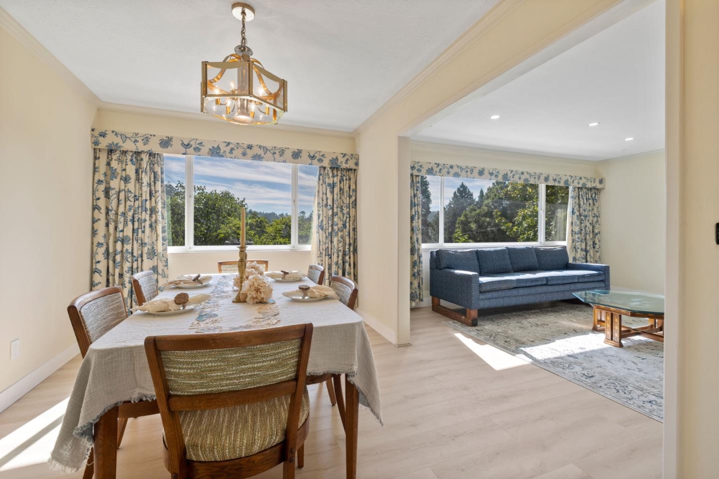 Detail Gallery Image 7 of 29 For 1970 Cox Rd, Aptos,  CA 95003 - 4 Beds | 2/1 Baths