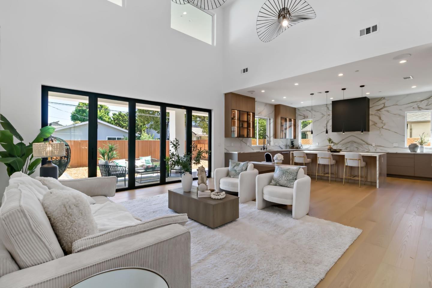 Detail Gallery Image 15 of 58 For 1062 Craig Dr, San Jose,  CA 95129 - 6 Beds | 6/2 Baths