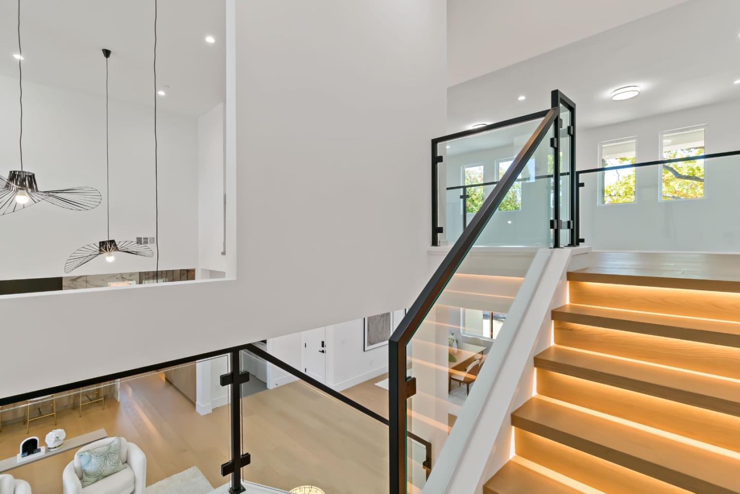 Detail Gallery Image 22 of 58 For 1062 Craig Dr, San Jose,  CA 95129 - 6 Beds | 6/2 Baths
