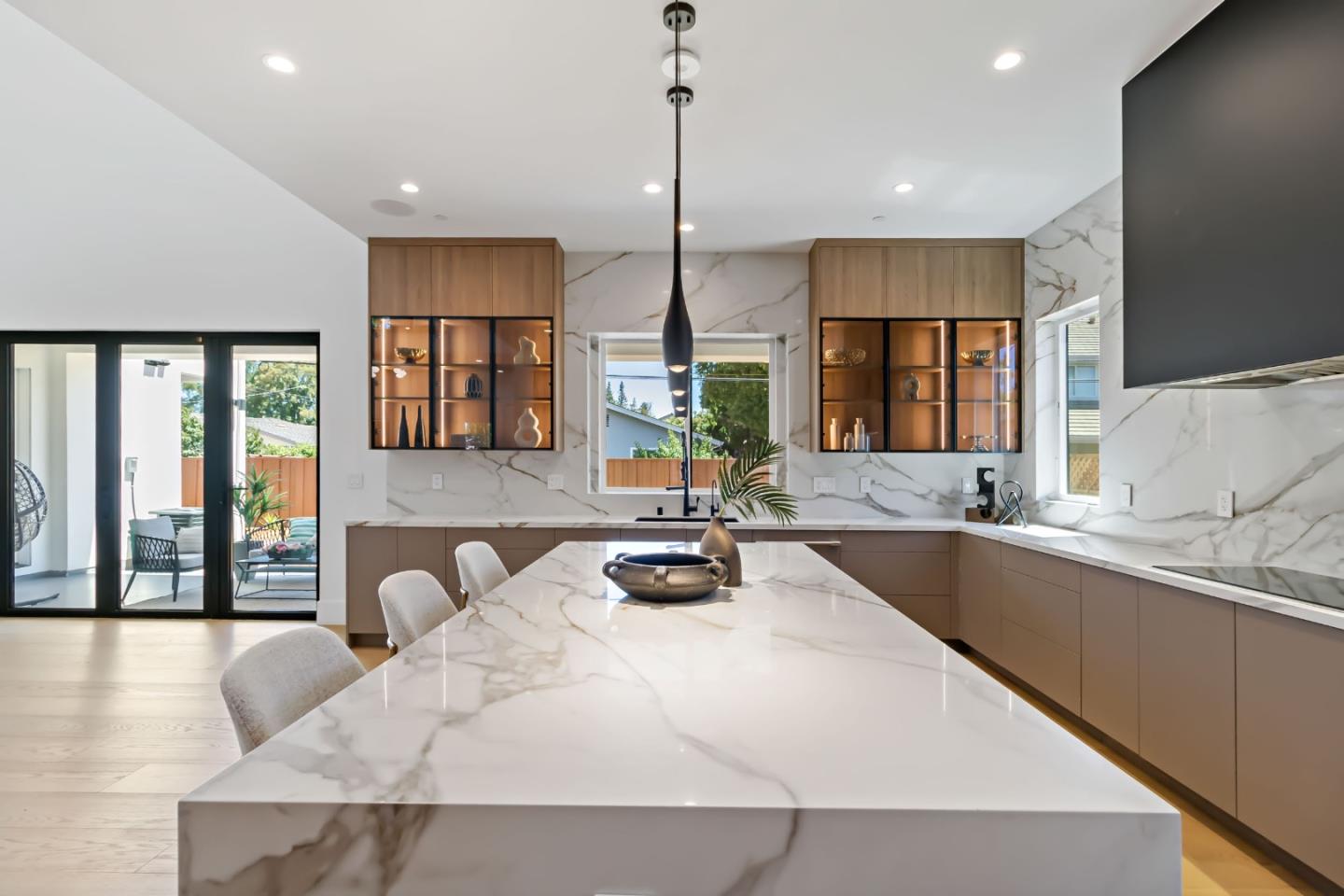 Detail Gallery Image 26 of 58 For 1062 Craig Dr, San Jose,  CA 95129 - 6 Beds | 6/2 Baths