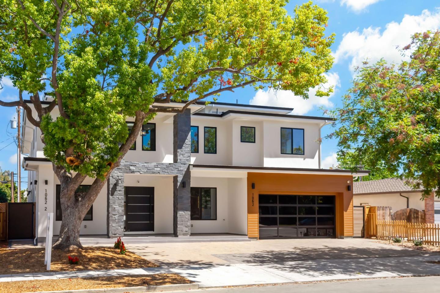 Detail Gallery Image 4 of 58 For 1062 Craig Dr, San Jose,  CA 95129 - 6 Beds | 6/2 Baths