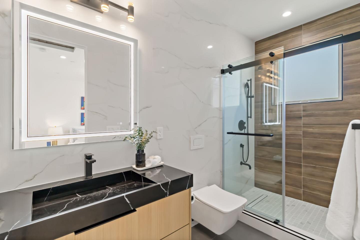 Detail Gallery Image 52 of 58 For 1062 Craig Dr, San Jose,  CA 95129 - 6 Beds | 6/2 Baths