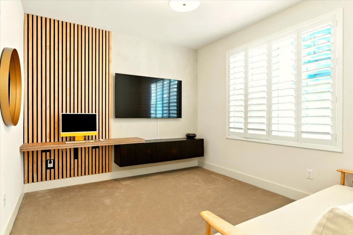 Detail Gallery Image 13 of 21 For 9263 Vista Cove Way, Newark,  CA 94560 - 3 Beds | 3/1 Baths