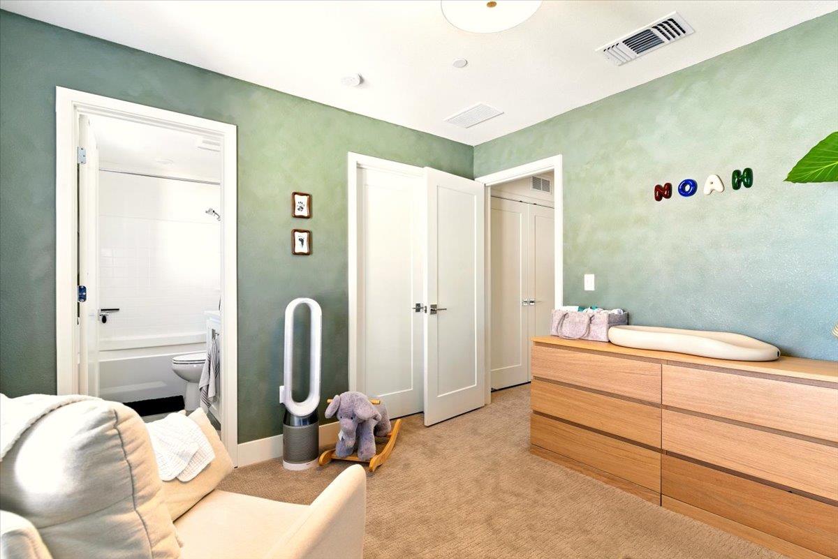 Detail Gallery Image 15 of 21 For 9263 Vista Cove Way, Newark,  CA 94560 - 3 Beds | 3/1 Baths