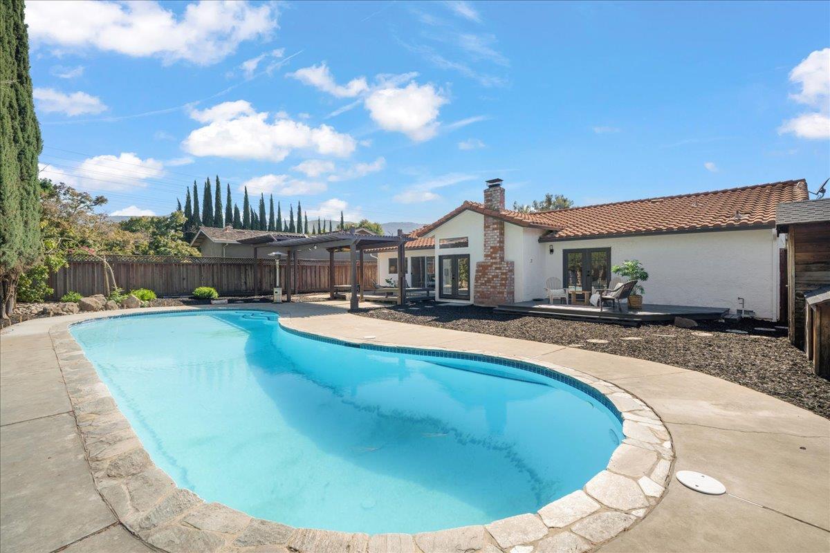 Detail Gallery Image 25 of 32 For 5868 Sentinel St, San Jose,  CA 95120 - 4 Beds | 2 Baths