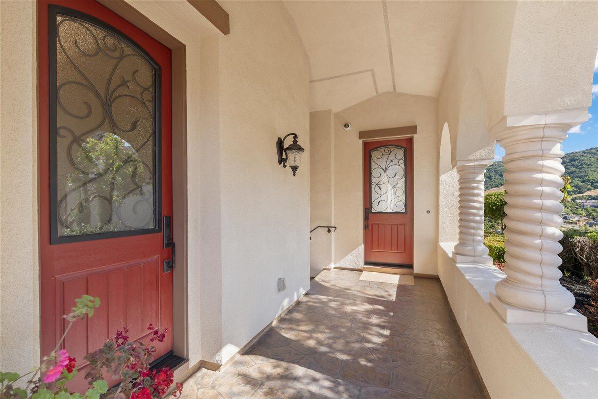 Detail Gallery Image 16 of 96 For 21 Bigleaf Rd, Orinda,  CA 94563 - 4 Beds | 4/1 Baths