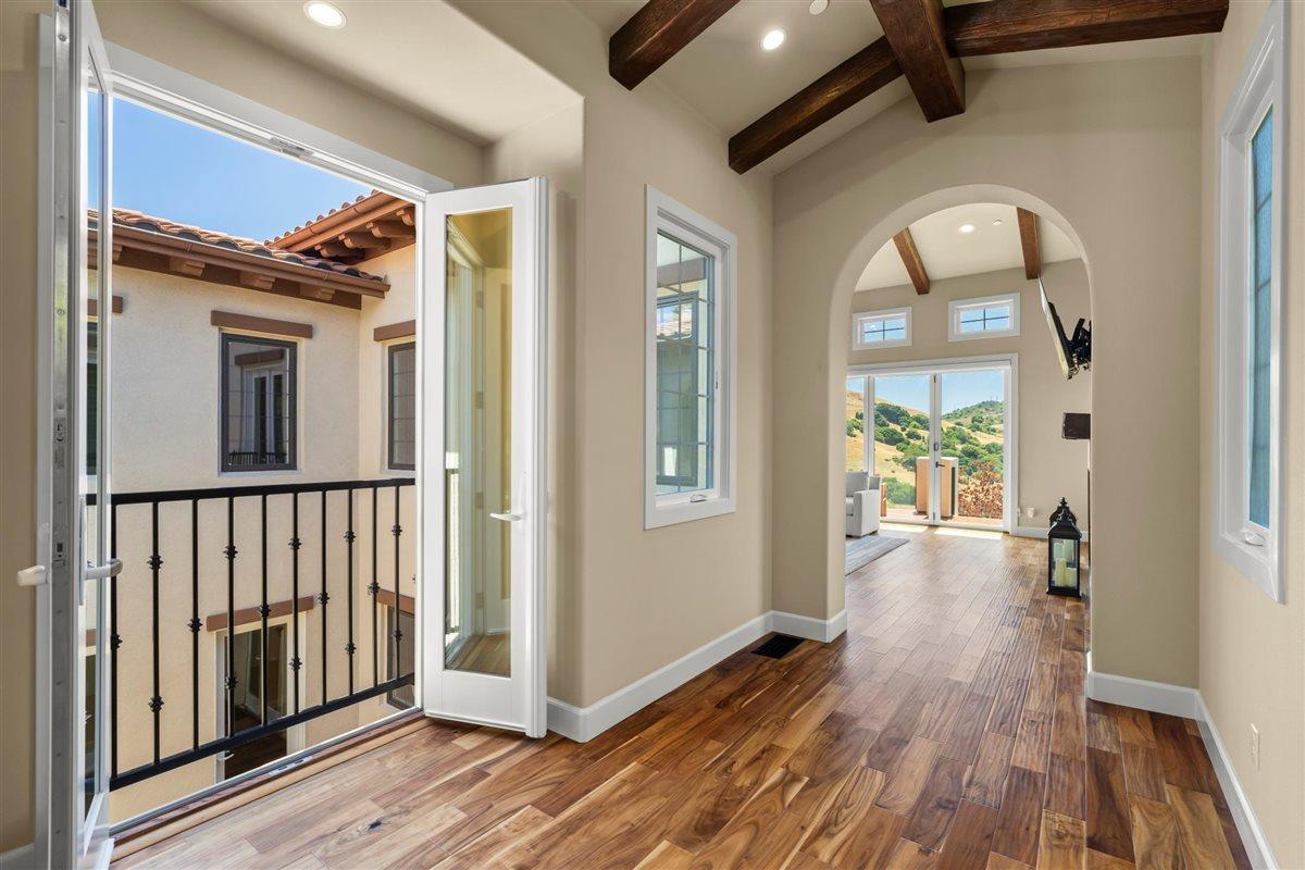 Detail Gallery Image 24 of 96 For 21 Bigleaf Rd, Orinda,  CA 94563 - 4 Beds | 4/1 Baths